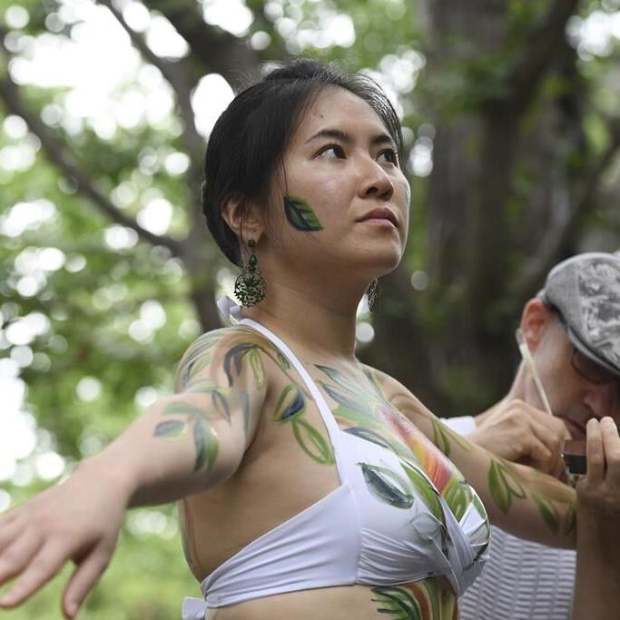'Don't chop me down.' 100-year-old gingko trees may get axe for Tokyo redevelopment project